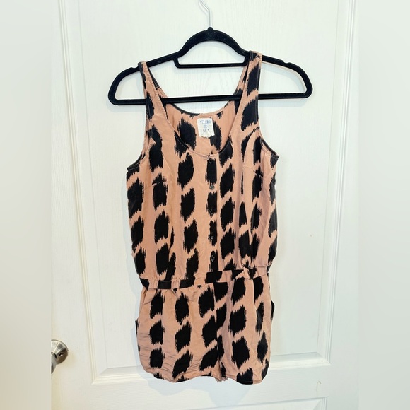 Sunshine & Shadow Pants - Sunshine & Shadow Tan and Black Patterned romper